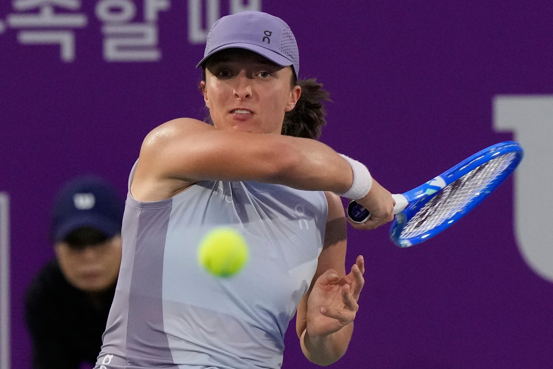 Wimbledon champ Swiatek reaches Korea Open final - The Korea Times